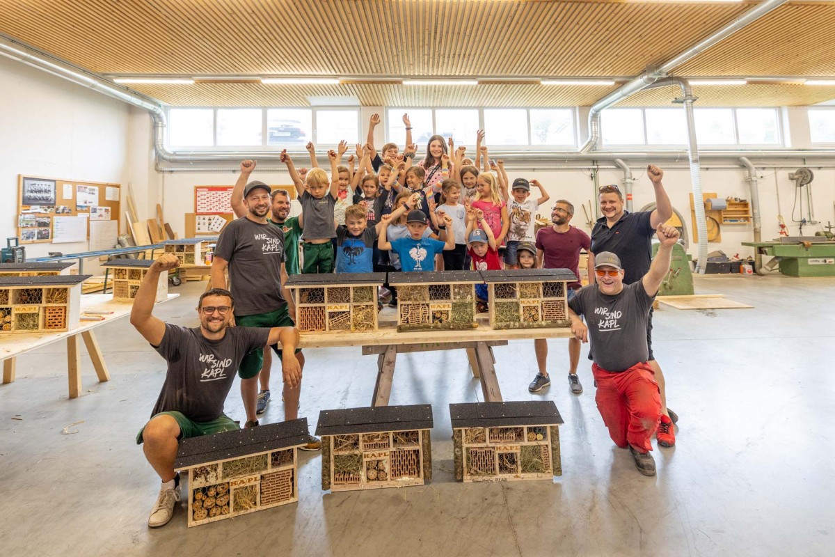 Ferienaktion: Kinder bauten Insektenhotels